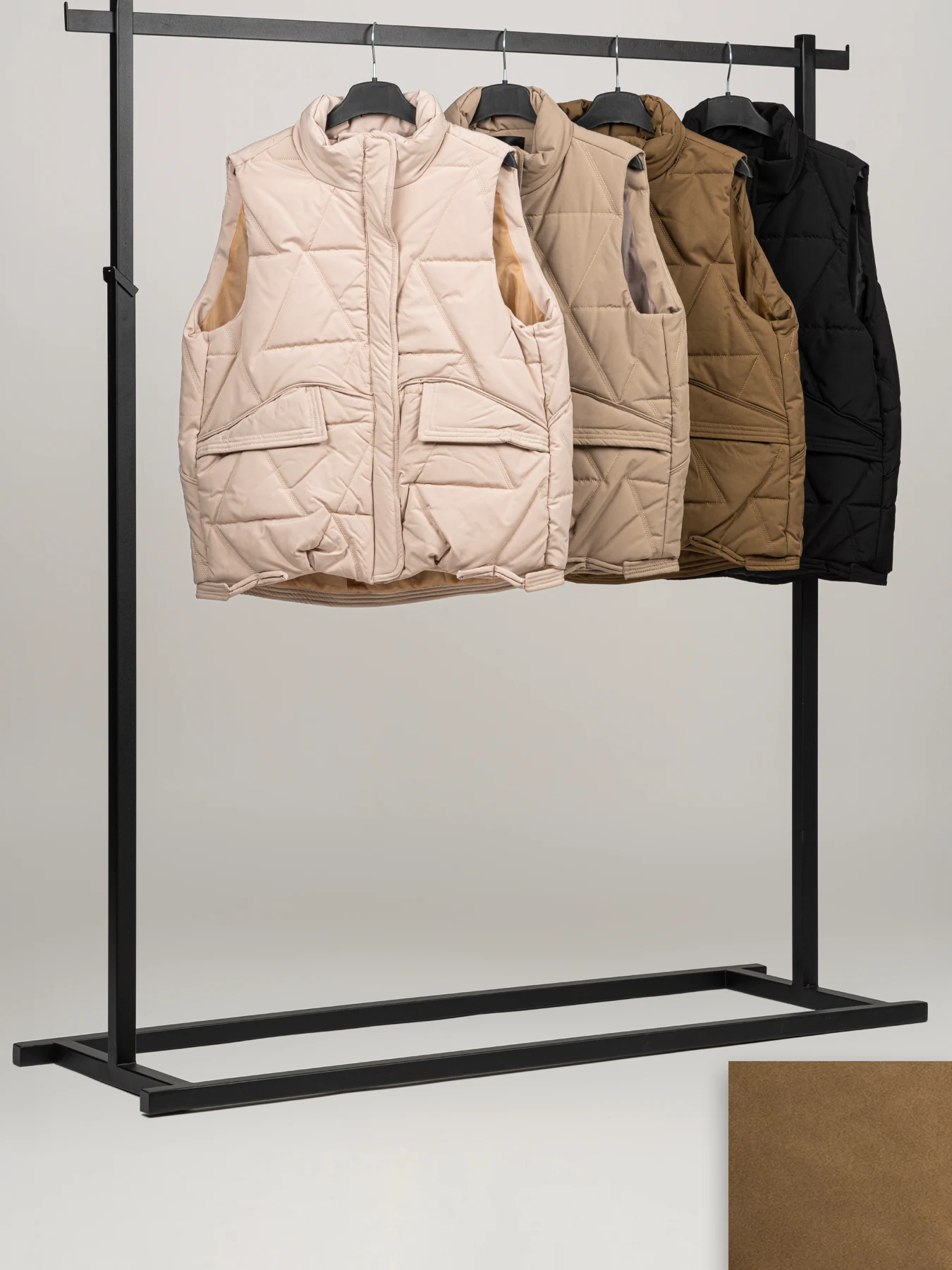 پافر زنانه بالاتنه کوتاه قهوه ای دوجیب طرح دار