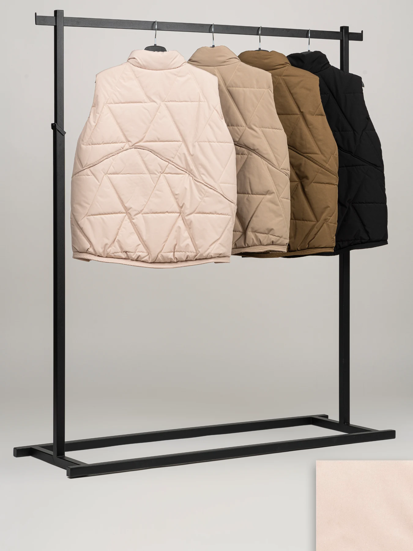 پافر زنانه بالاتنه کوتاه کرم دوجیب طرح دار