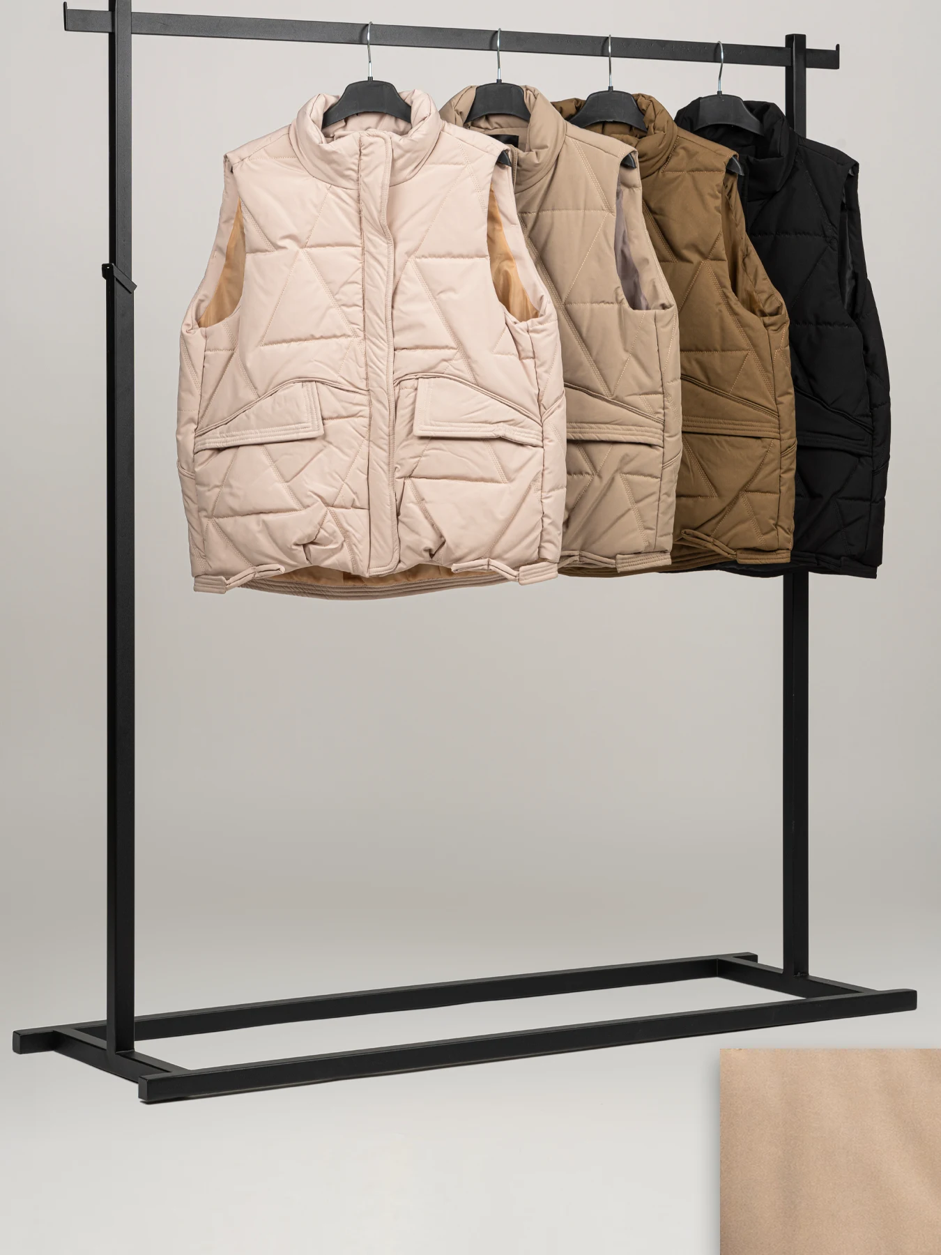 پافر زنانه بالاتنه کوتاه خاکی دوجیب طرح دار 