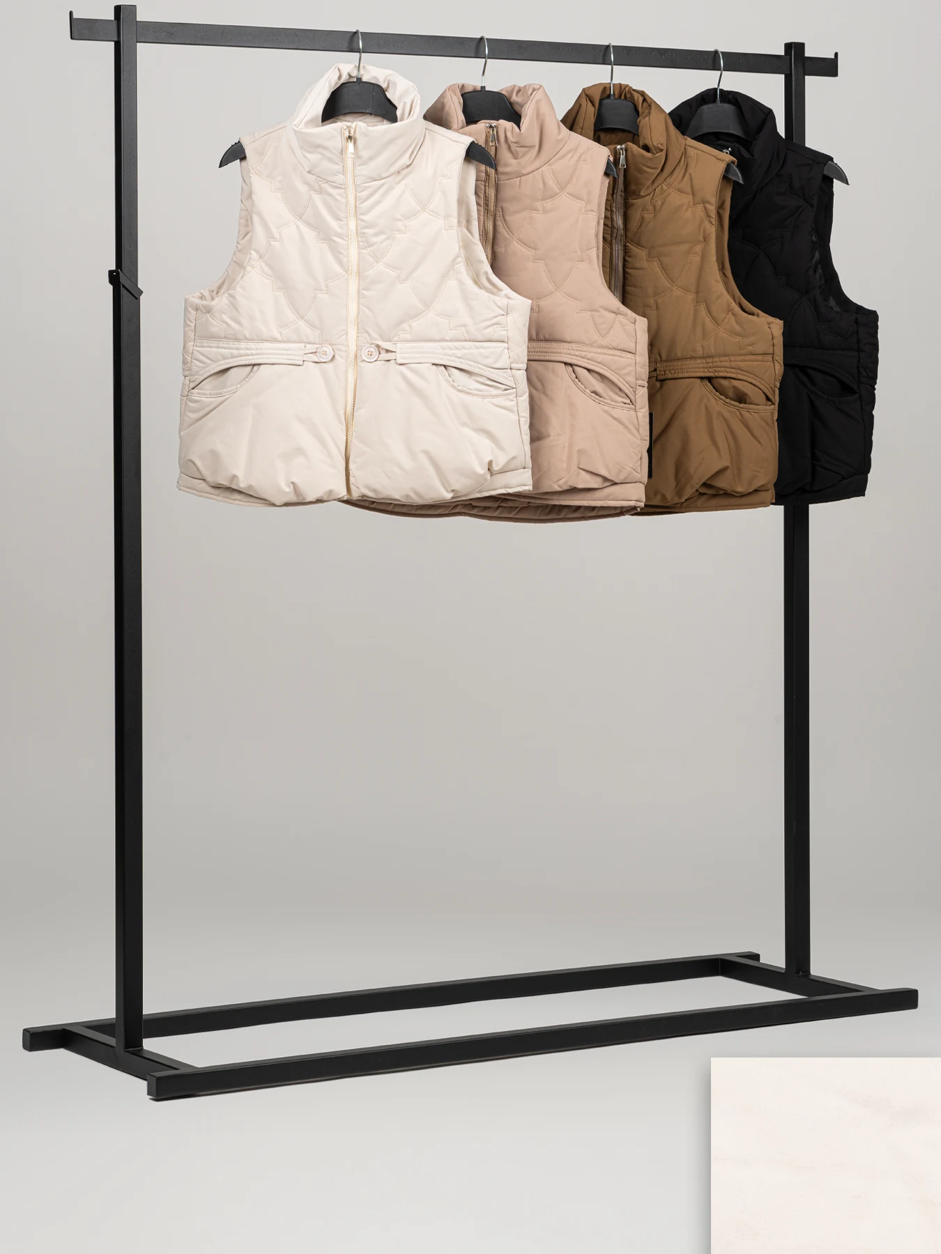 پافر زنانه دوجیب طرح حلالی شیری روما