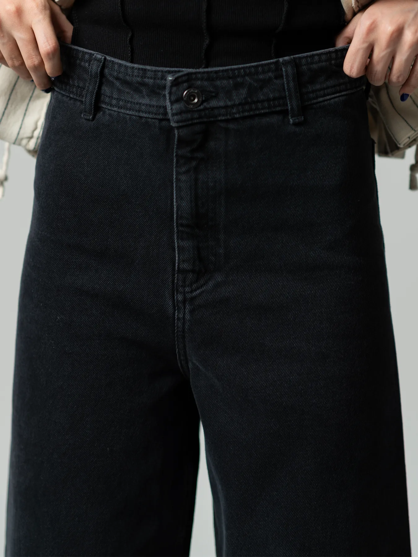 شلوار جین زنانه مدل واید زغالی تیره