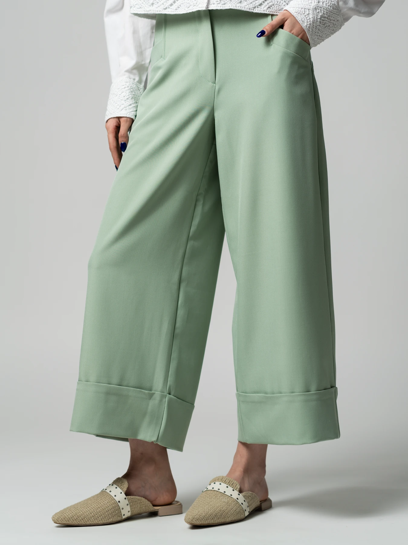 شلوار پارچه ای زنانه سبز مدل واید 