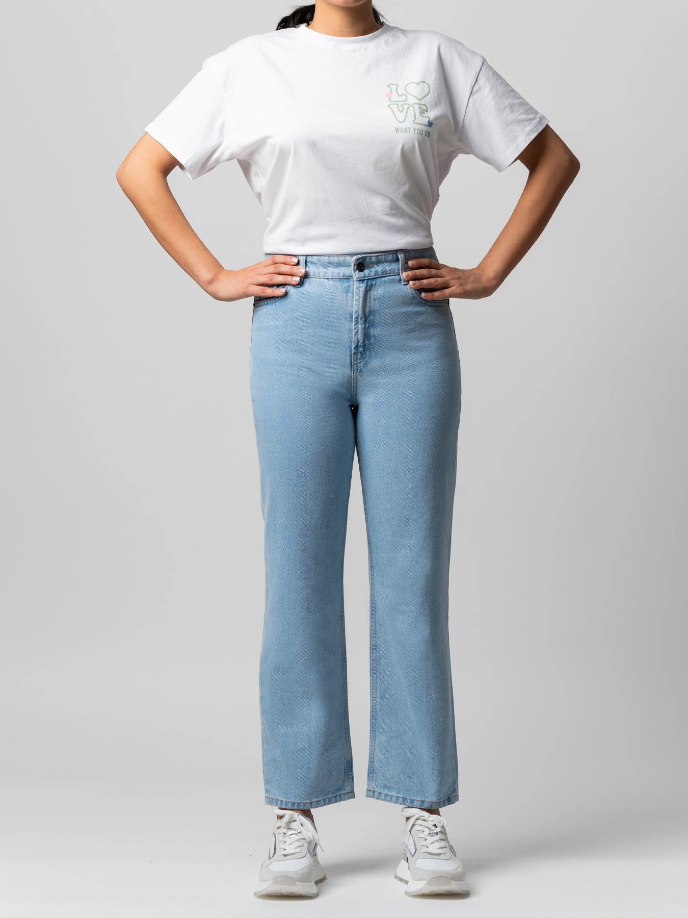 تیشرت زنانه یقه گرد طرح دار