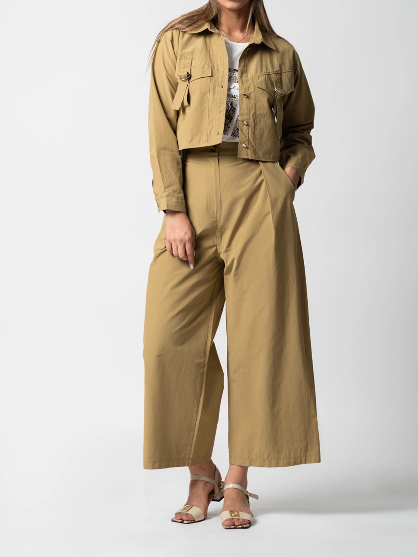 کراپ کت یقه پیراهنی دکمه فلزی بندار