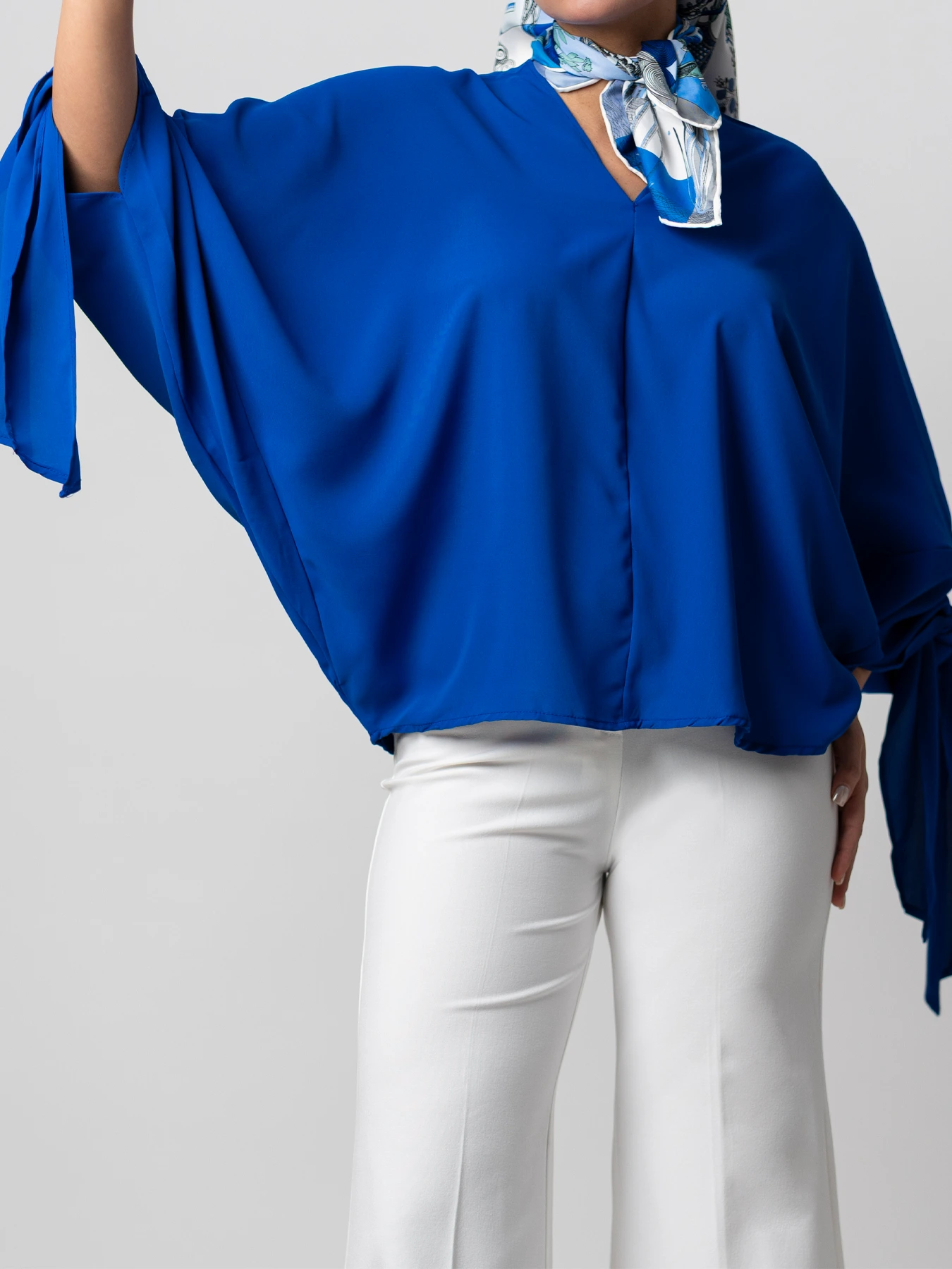 پانچ آستین گره ای یقه هفت آبی کاربنی