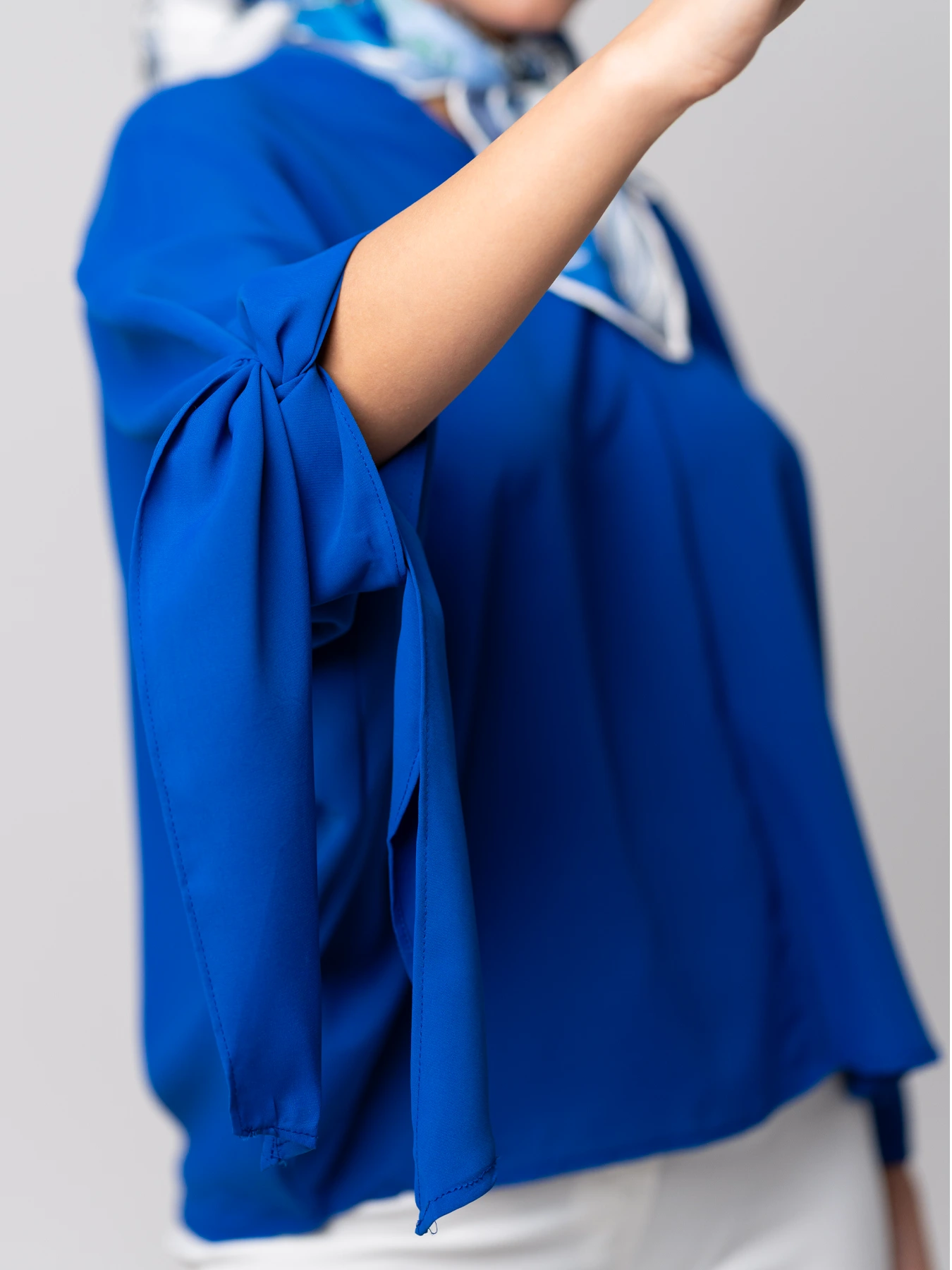 پانچ آستین گره ای یقه هفت آبی کاربنی