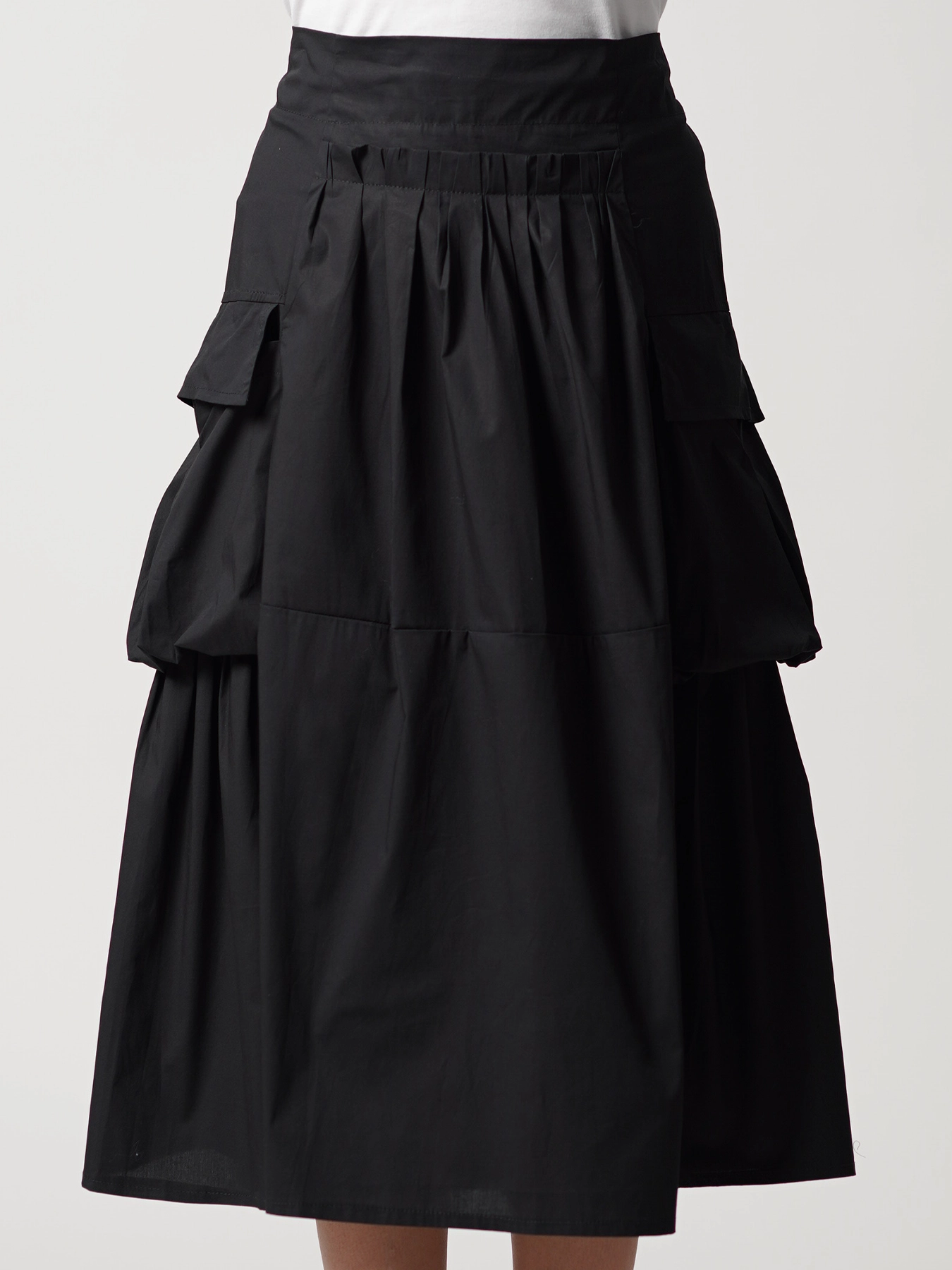 دامن کتان ساده مشکی دوجیب چین دار 