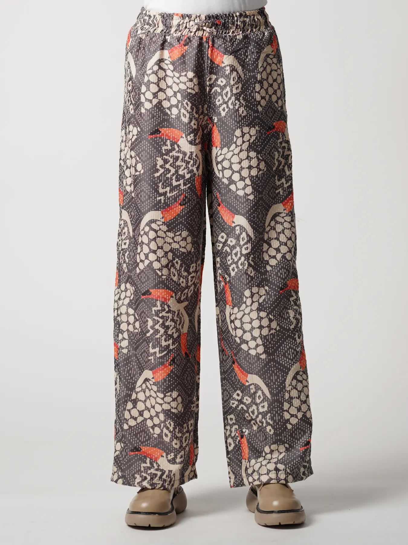 شلوار زنانه طرح دار قهوه ای کرم 