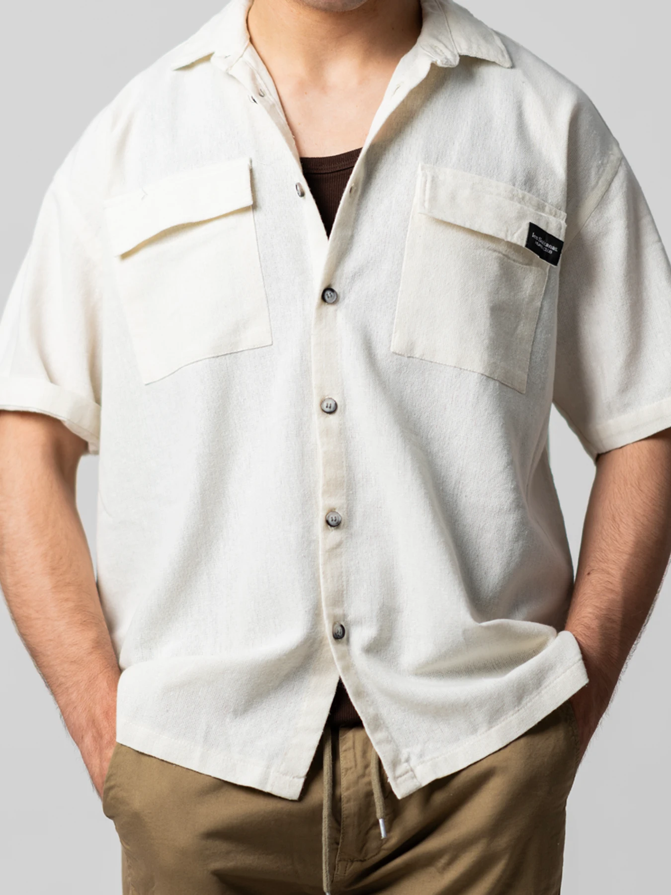 پیراهن شیری لینن دوجیب آستین کوتاه 