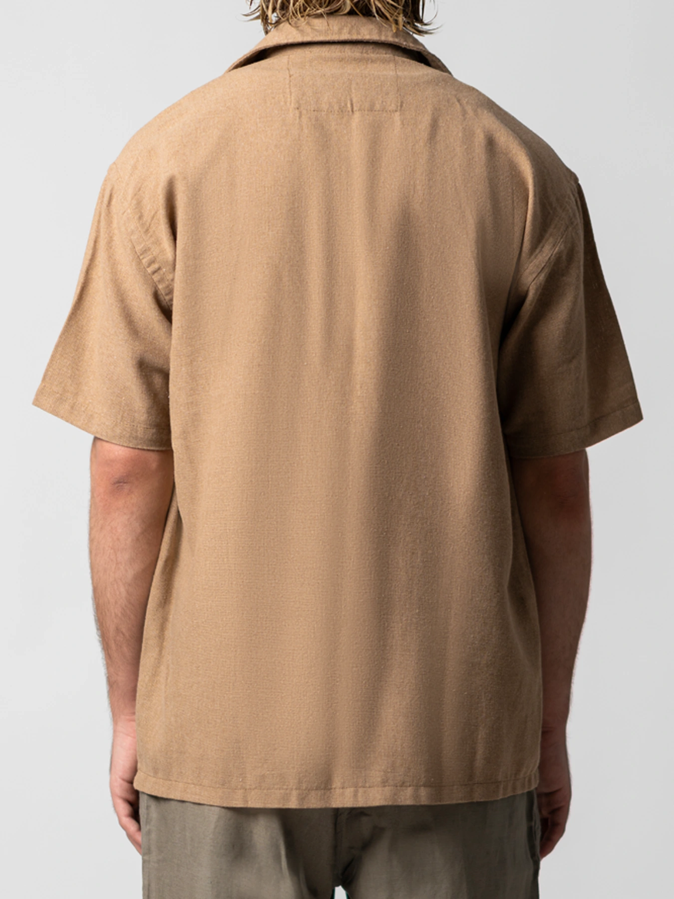 پیراهن نسکافه ایی لینن دوجیب آستین کوتاه