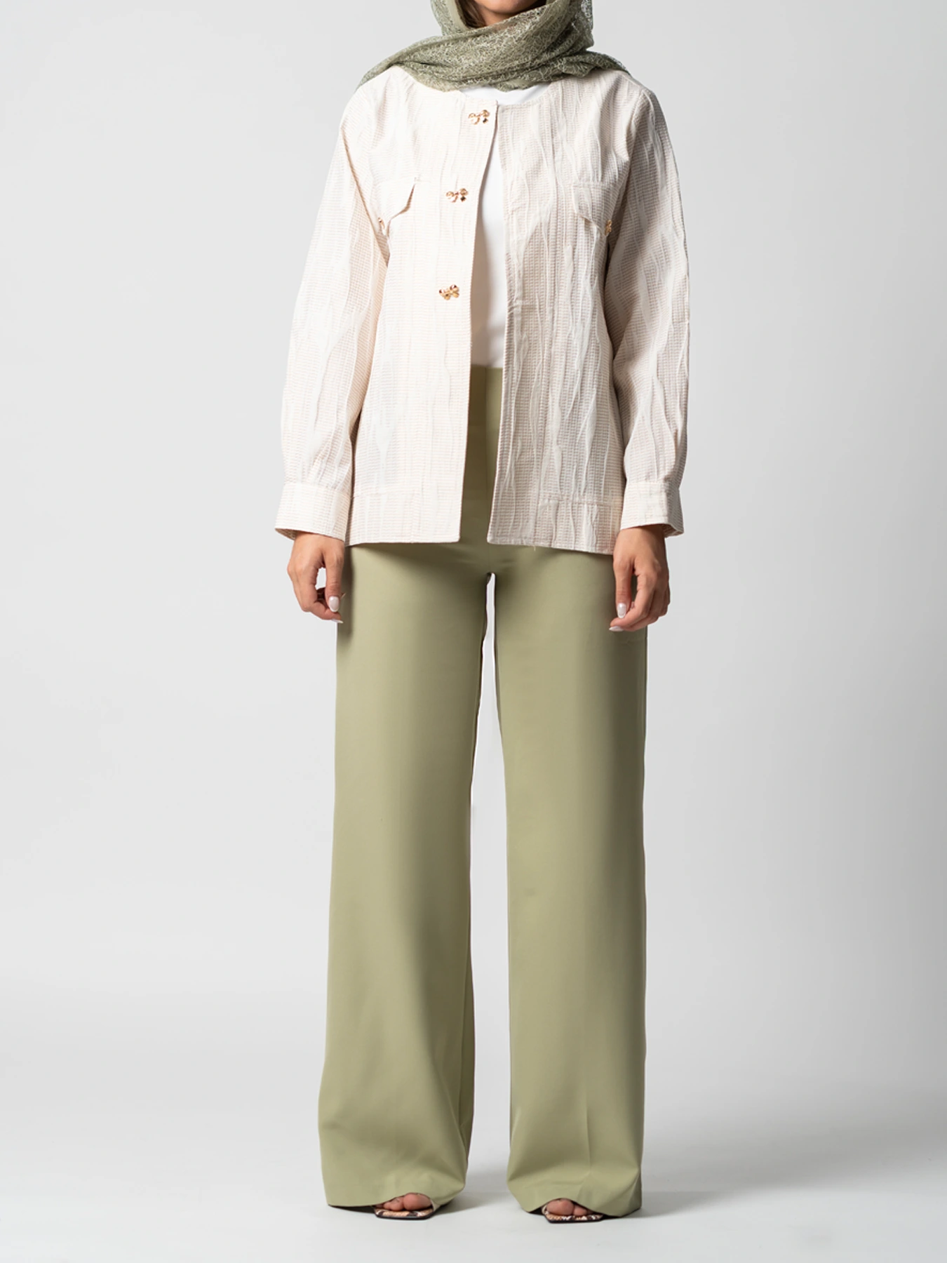 کت کرم کریشه دکمه پاپیونی