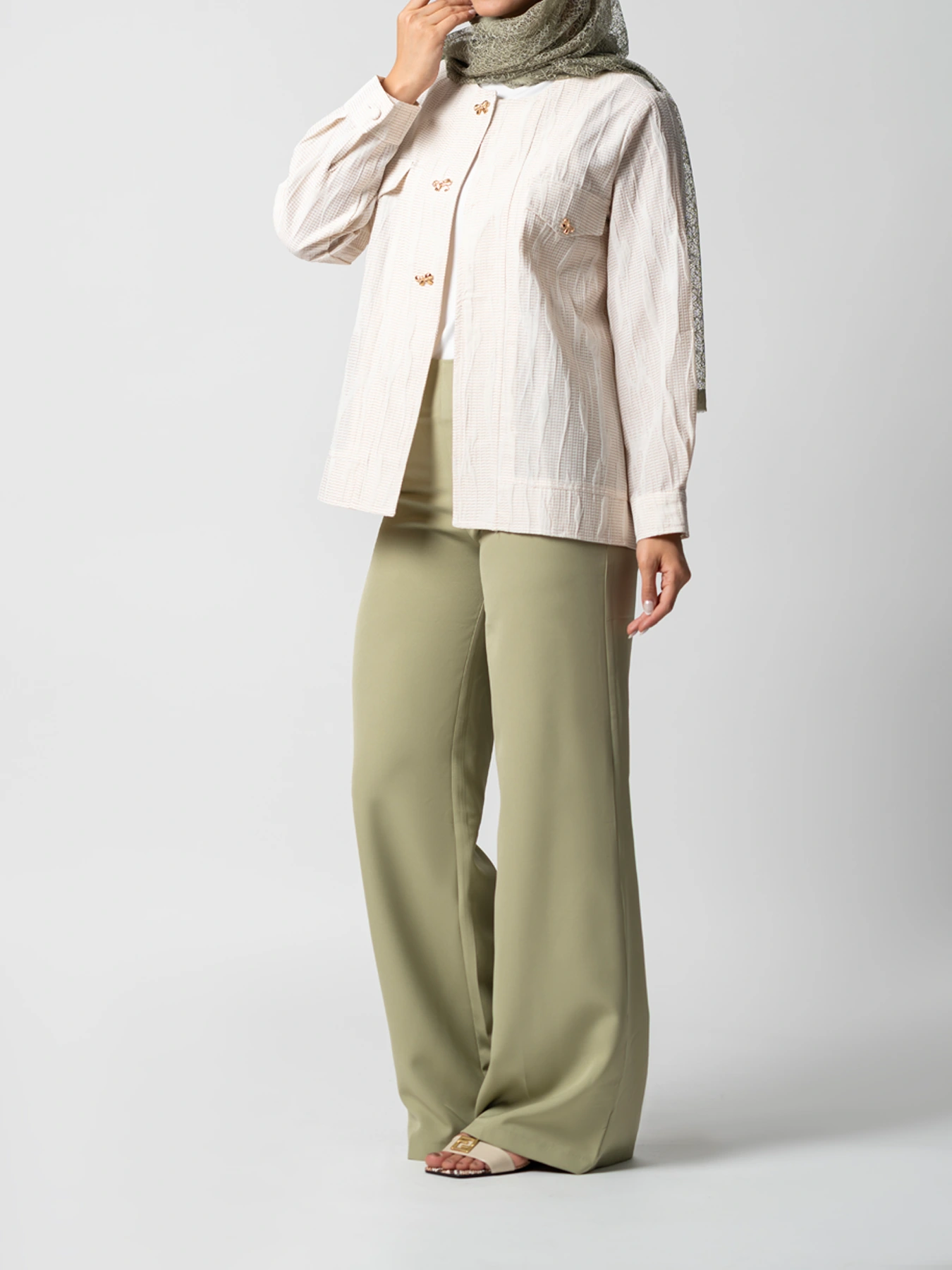 کت کرم کریشه دکمه پاپیونی