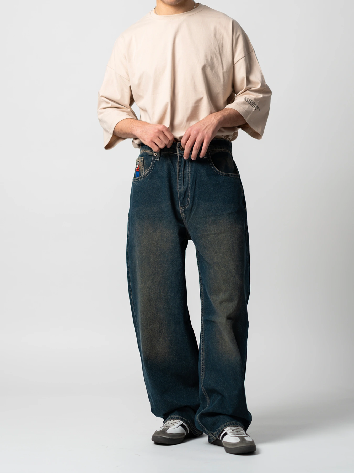 تیشرت کرم یقه گرد 