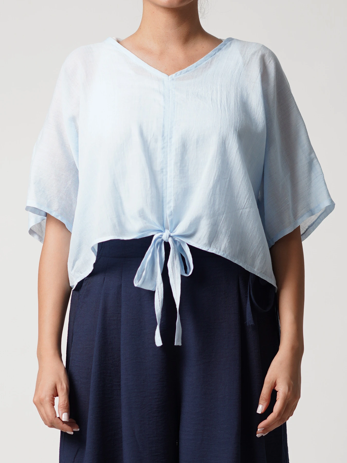 بلوز فیروزه ایی طرح کیمونو 