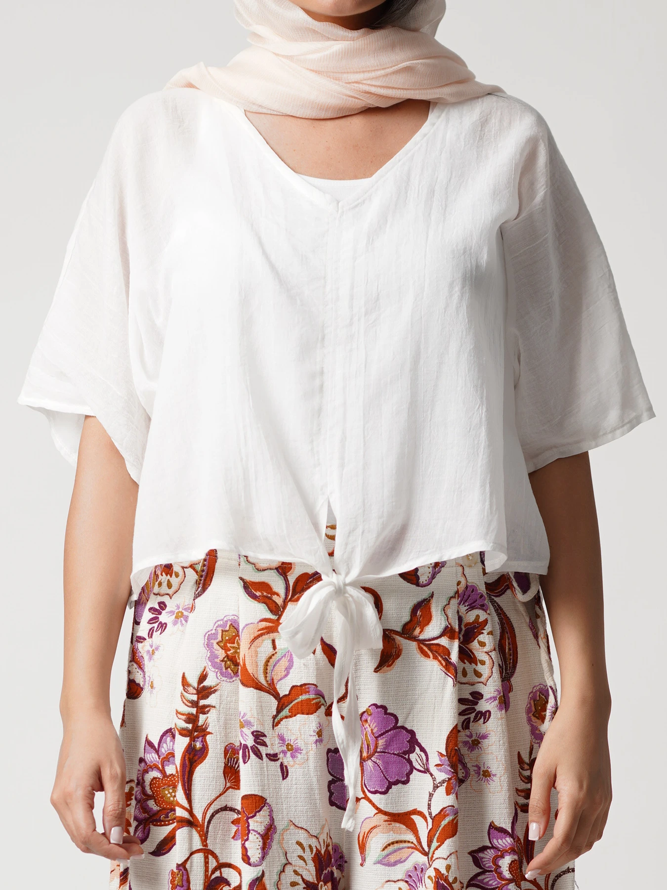 بلوز سفید طرح کیمونو