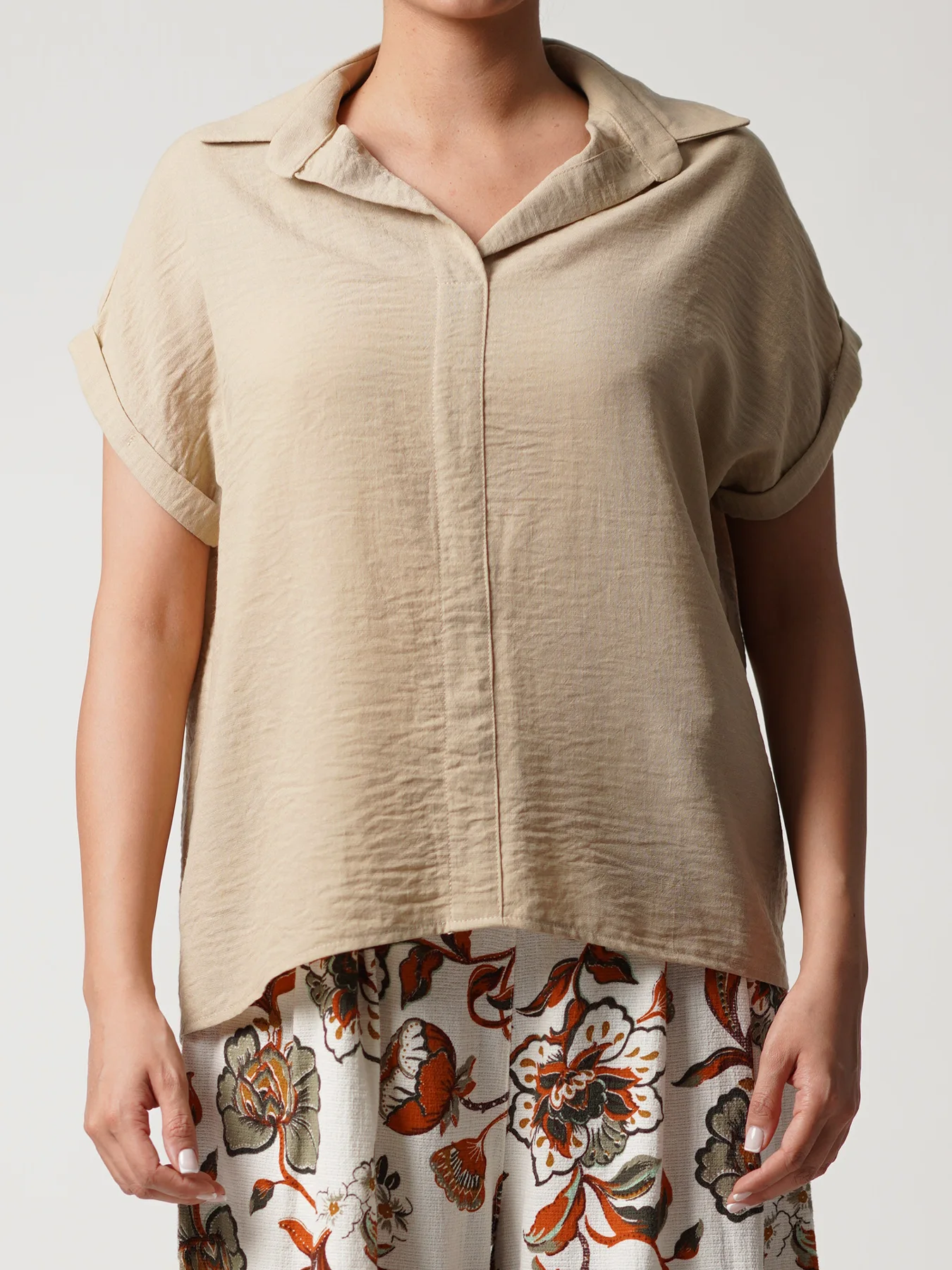 بلوز نسکافه ای آستین کوتاه پاکتی 