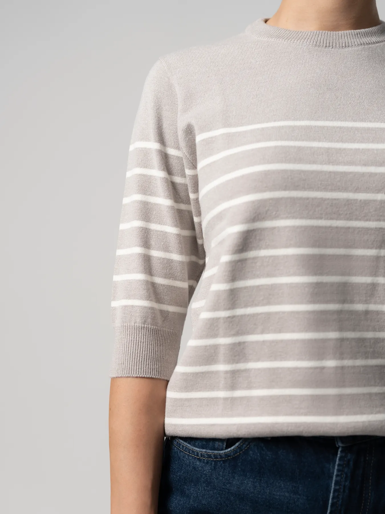 بلوز بافت زنانه طوسی آستین سه ربع 