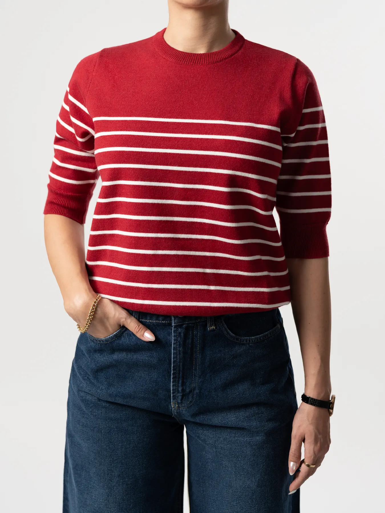 بلوز بافت زنانه قرمز یقه گردآستین سه ربع راه راه