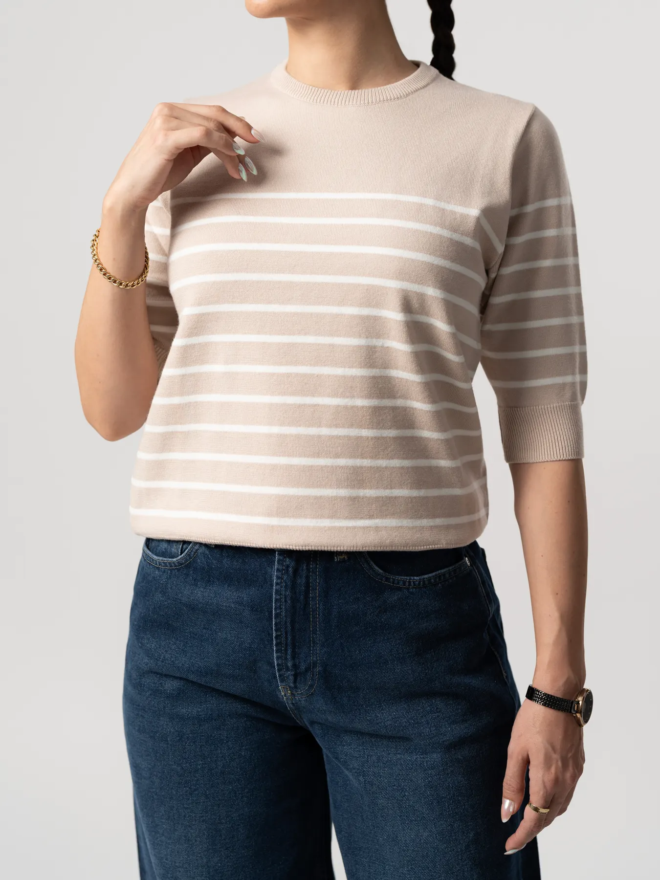 بلوز بافت زنانه کرم یقه گرد آستین سه ربع راه راه