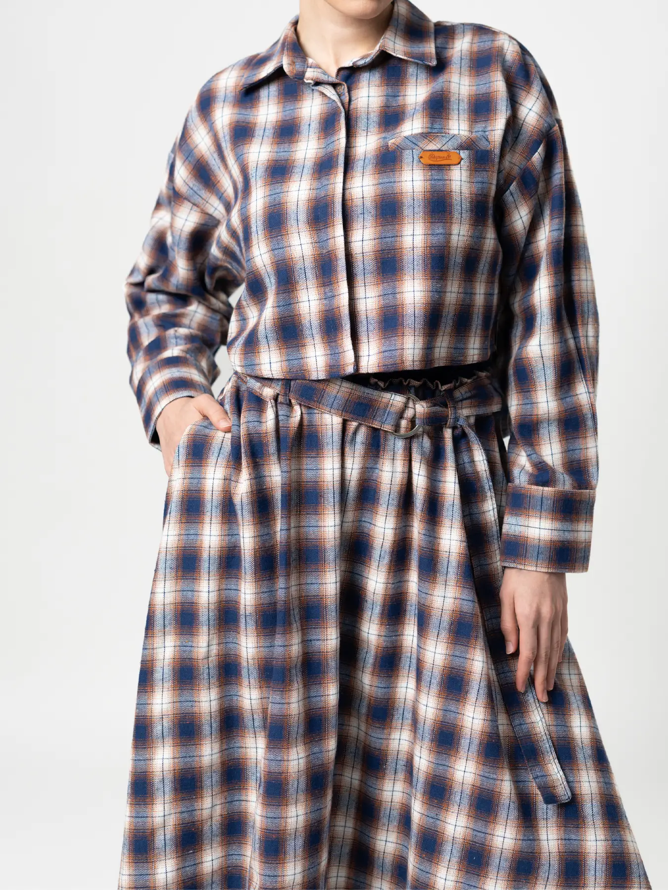 ست کت کراپ و دامن چهارخانه 7