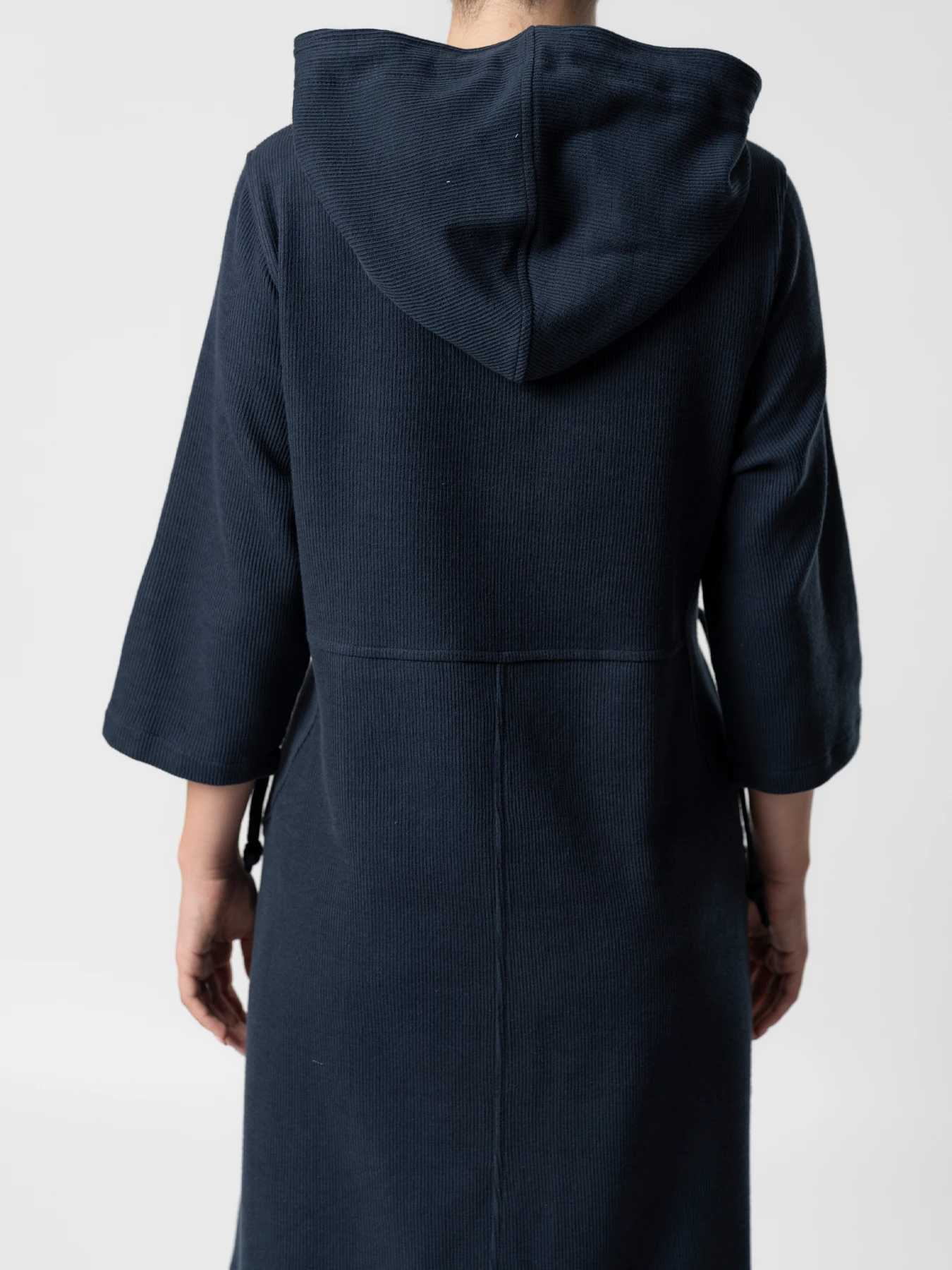 مانتو کبریتی کلاه دار سرمه ای 22