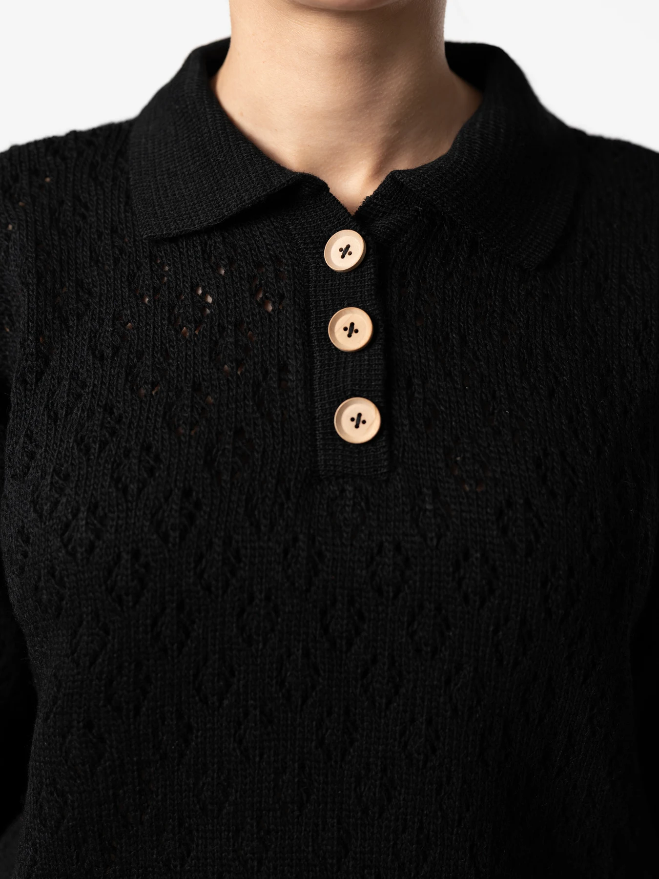 بلوز بافت زنانه یقه برگردان مشکی