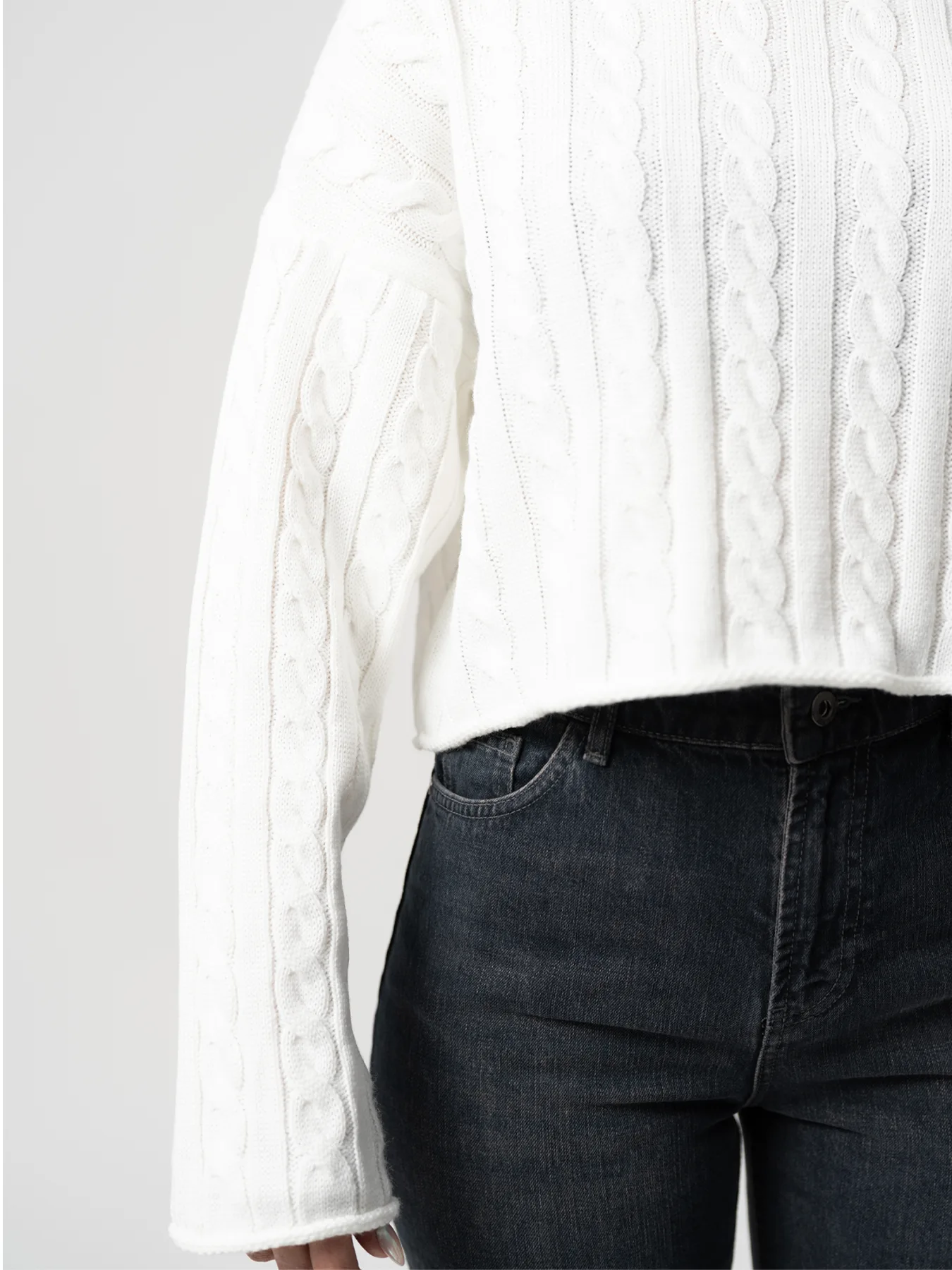 بلوز بافت زنانه مارپیچ سفید
