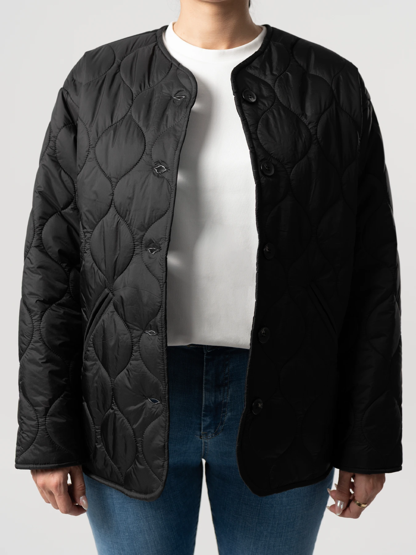 کاپشن زنانه طرح دار مشکی 10