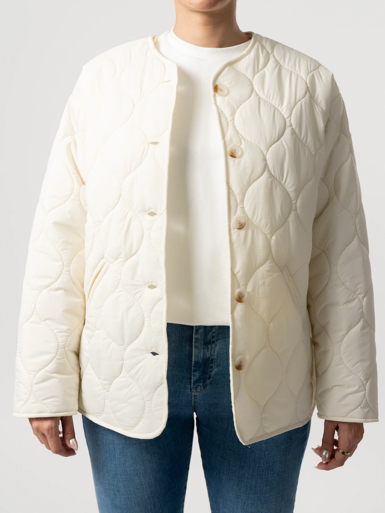 کاپشن زنانه سفید طرح دار 12