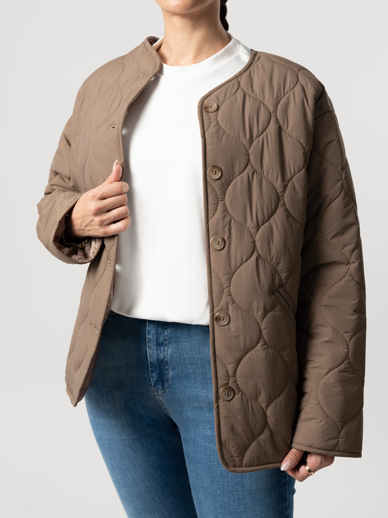 کاپشن زنانه قهوه ای طرح دار 18