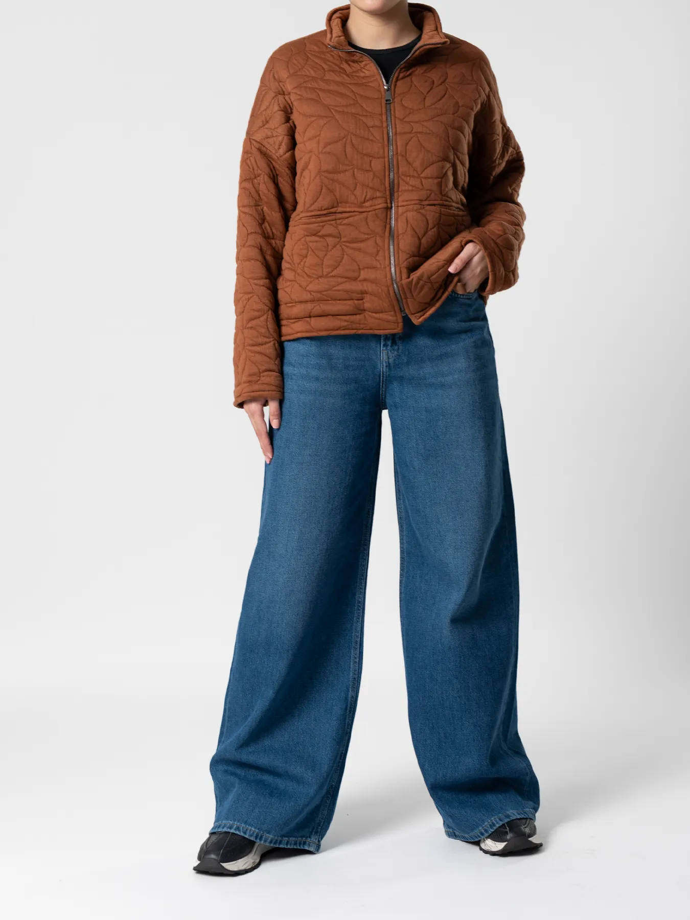 کاپشن قهوه ای طرح دار 28