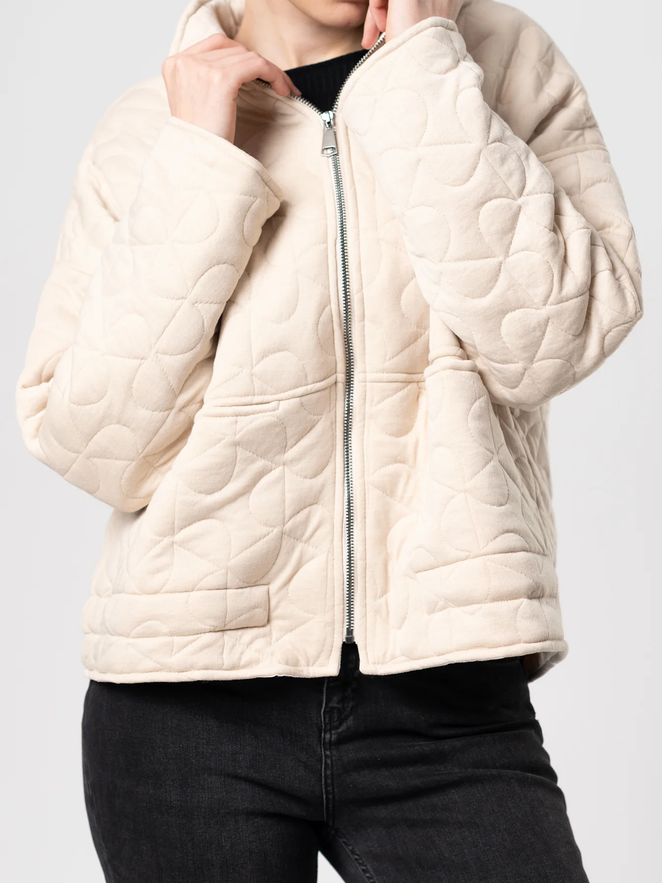 کاپشن کرم طرح دار 34