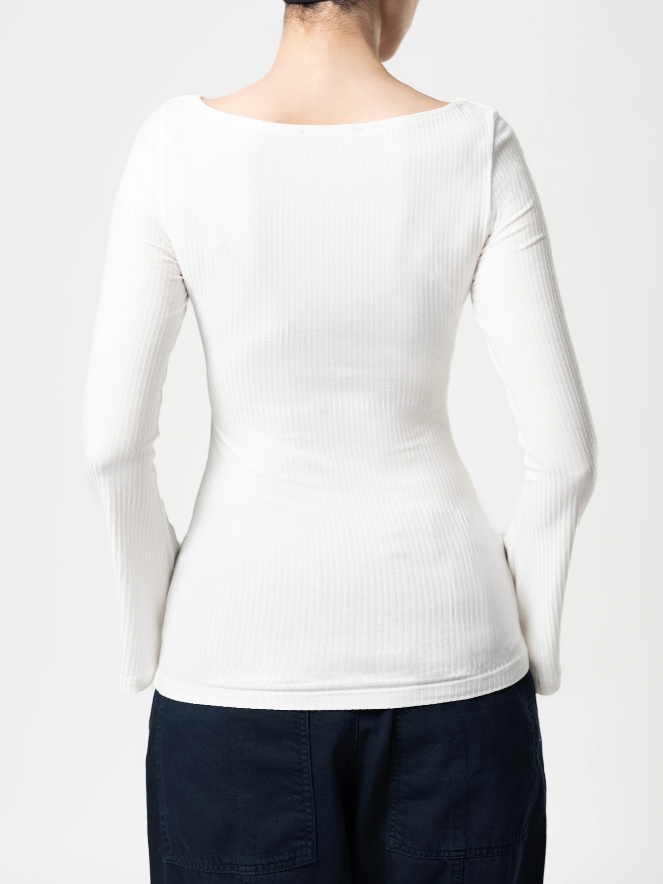 بلوز یقه قایقی طرح کبریتی شیری