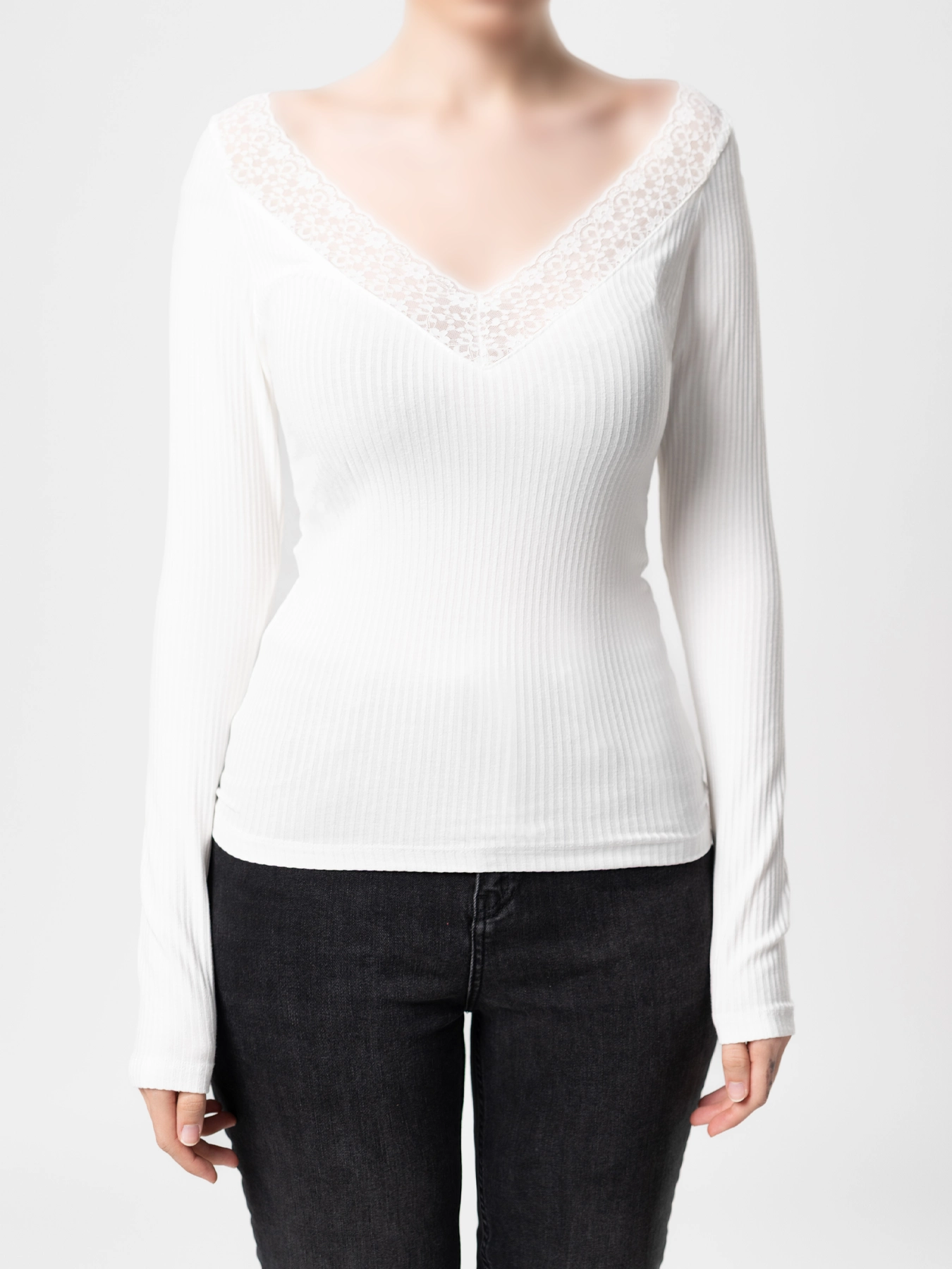 بلوز شیری گیپور طرح کبریتی 65