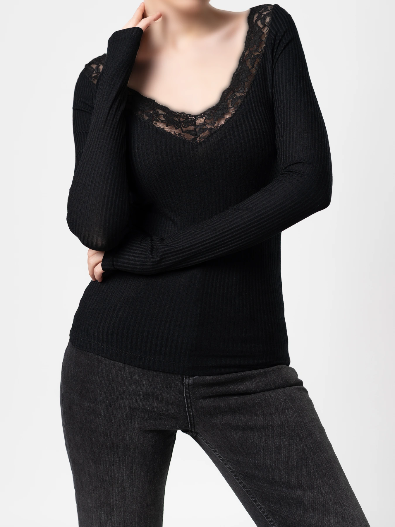 بلوز گیپور طرح کبریتی مشکی 71