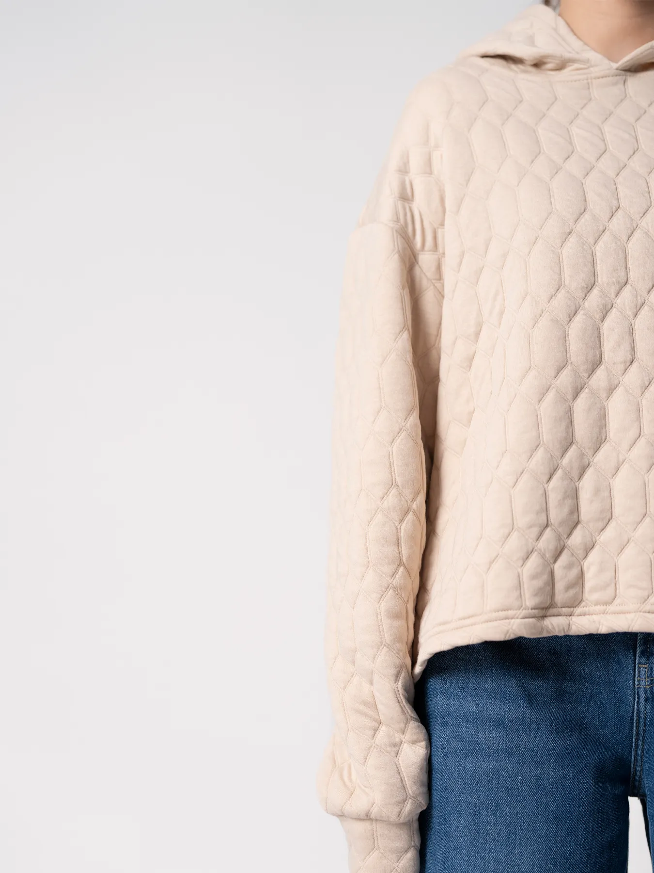 سویشرت کلاه دار کرم 92