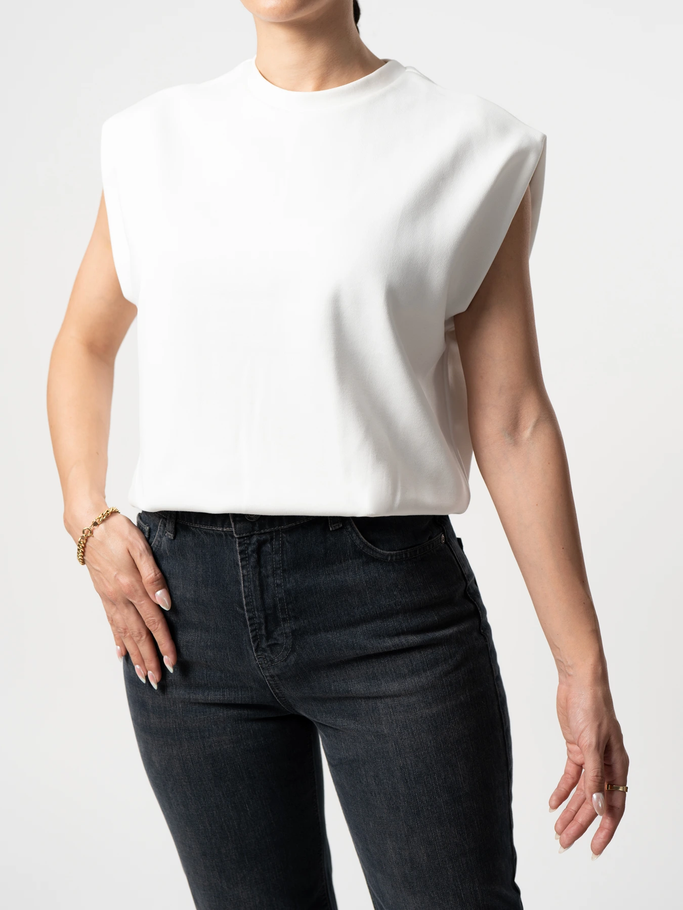 بلوز سفید پیله دار 22