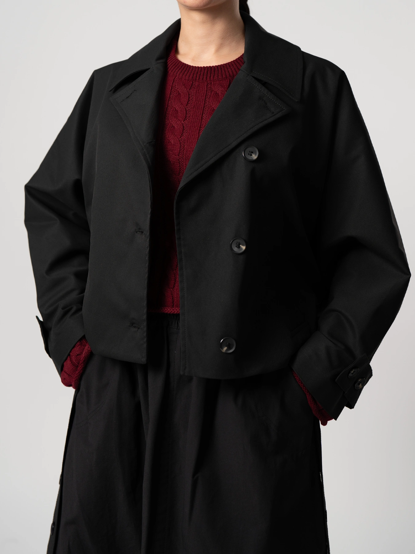 ترنچ کت مشکی کلاه دار 38