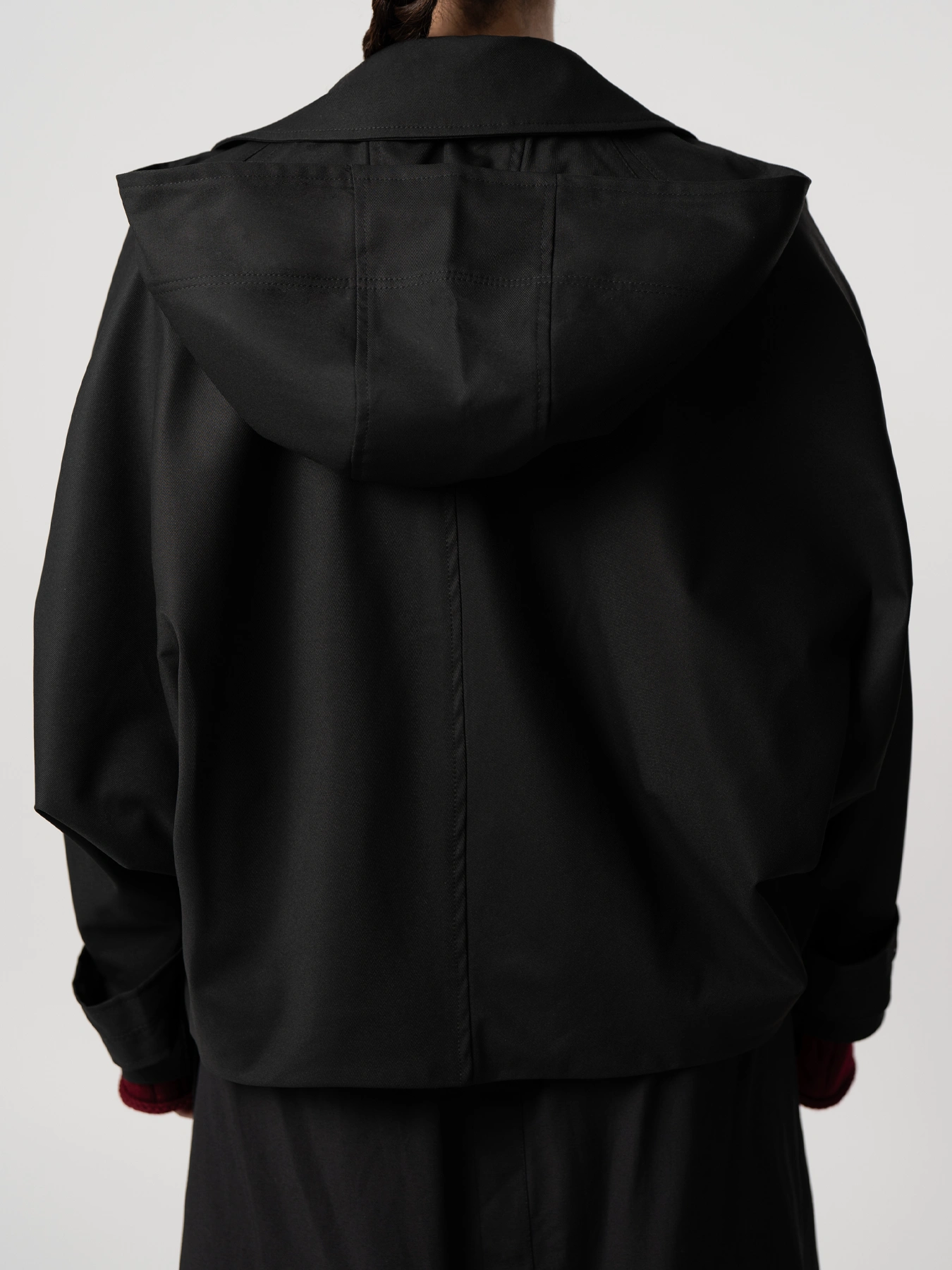 ترنچ کت مشکی کلاه دار 38