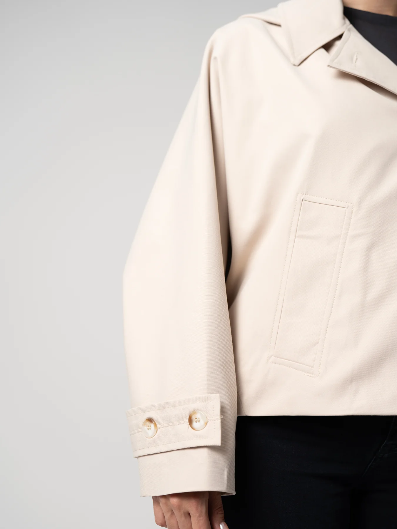 ترنچ کت کلاه دار کرم 44