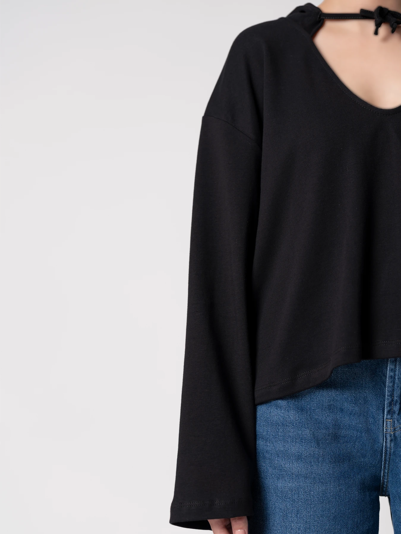 بلوز کلاه دار مشکی 68