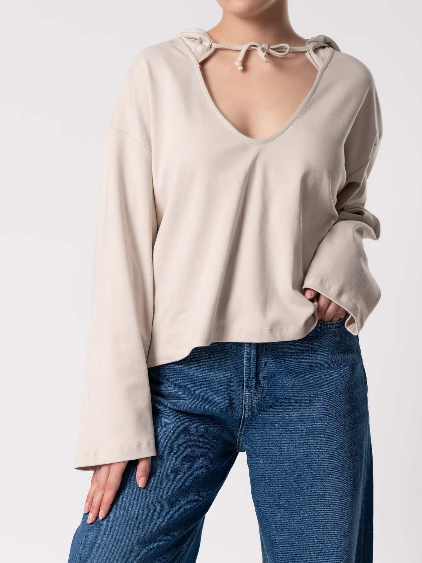 بلوز کلاه دار کرم 74