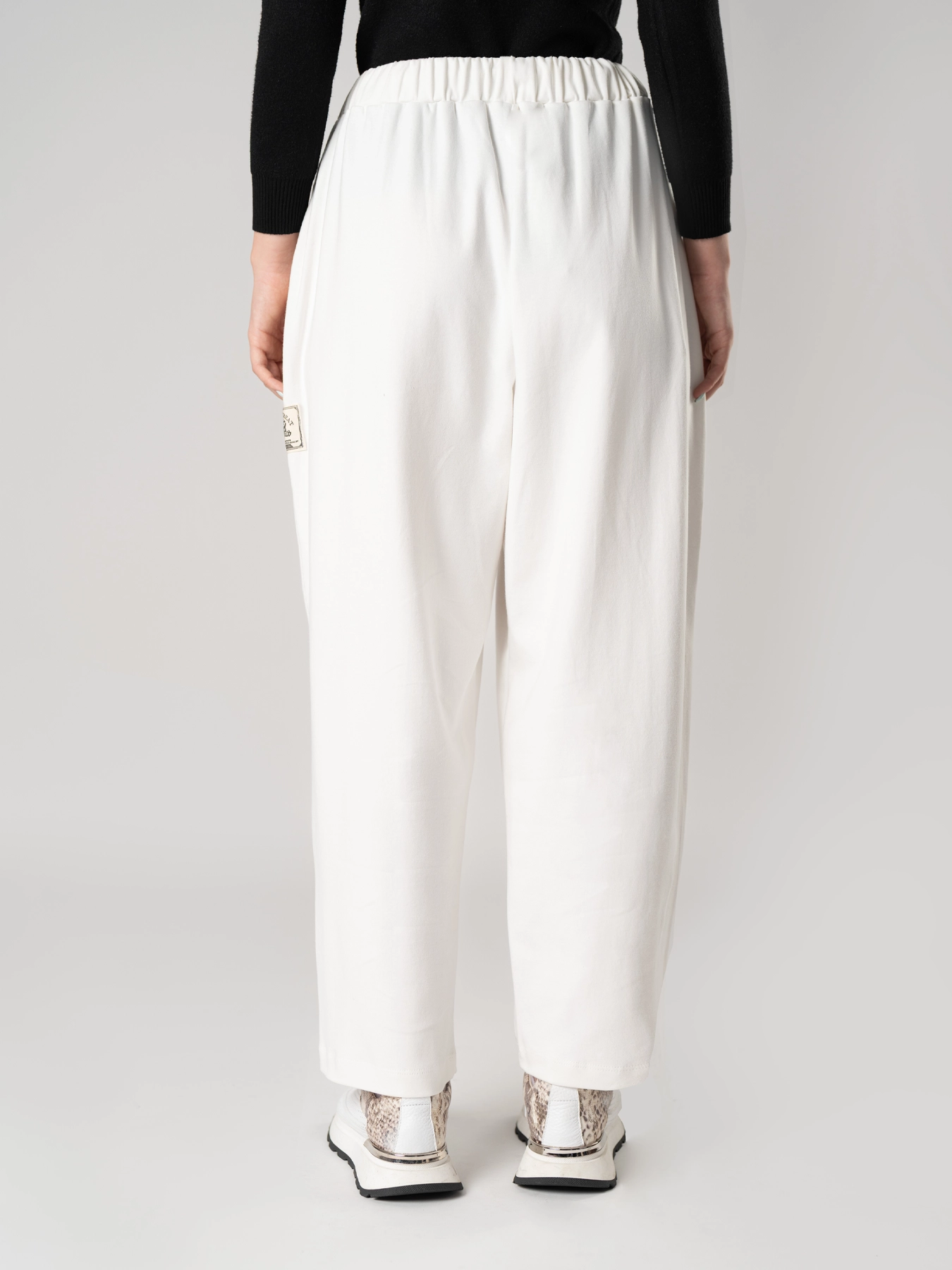 شلوار سفید کمرکش بندار 49