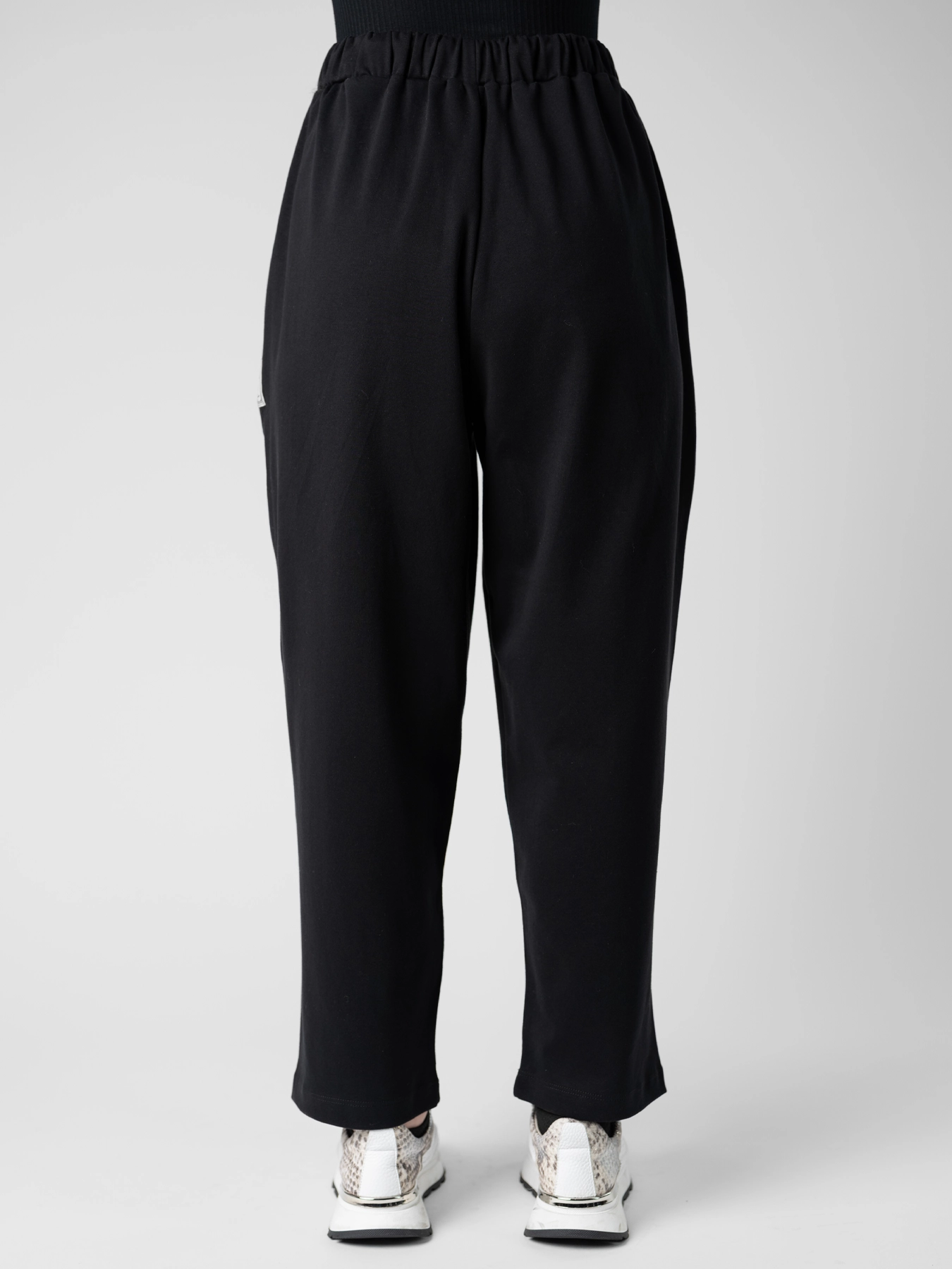 شلوار مشکی کمرکش بندار 52