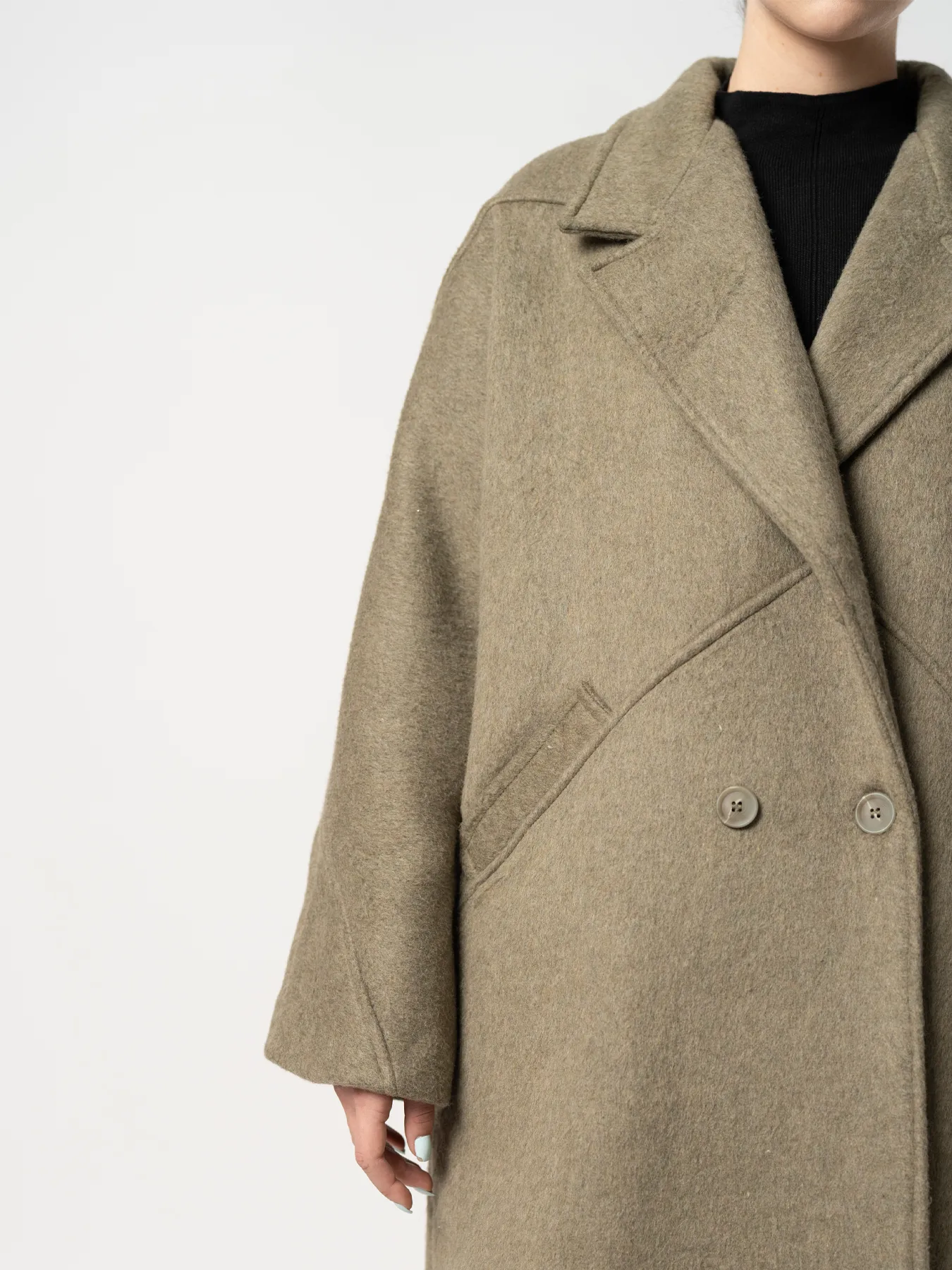 پالتو بلند یقه انگلیسی زیتونی 77