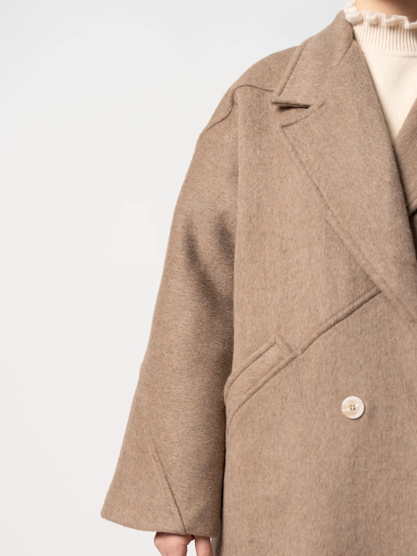 پالتو بلند یقه انگلیسی نسکافه ای