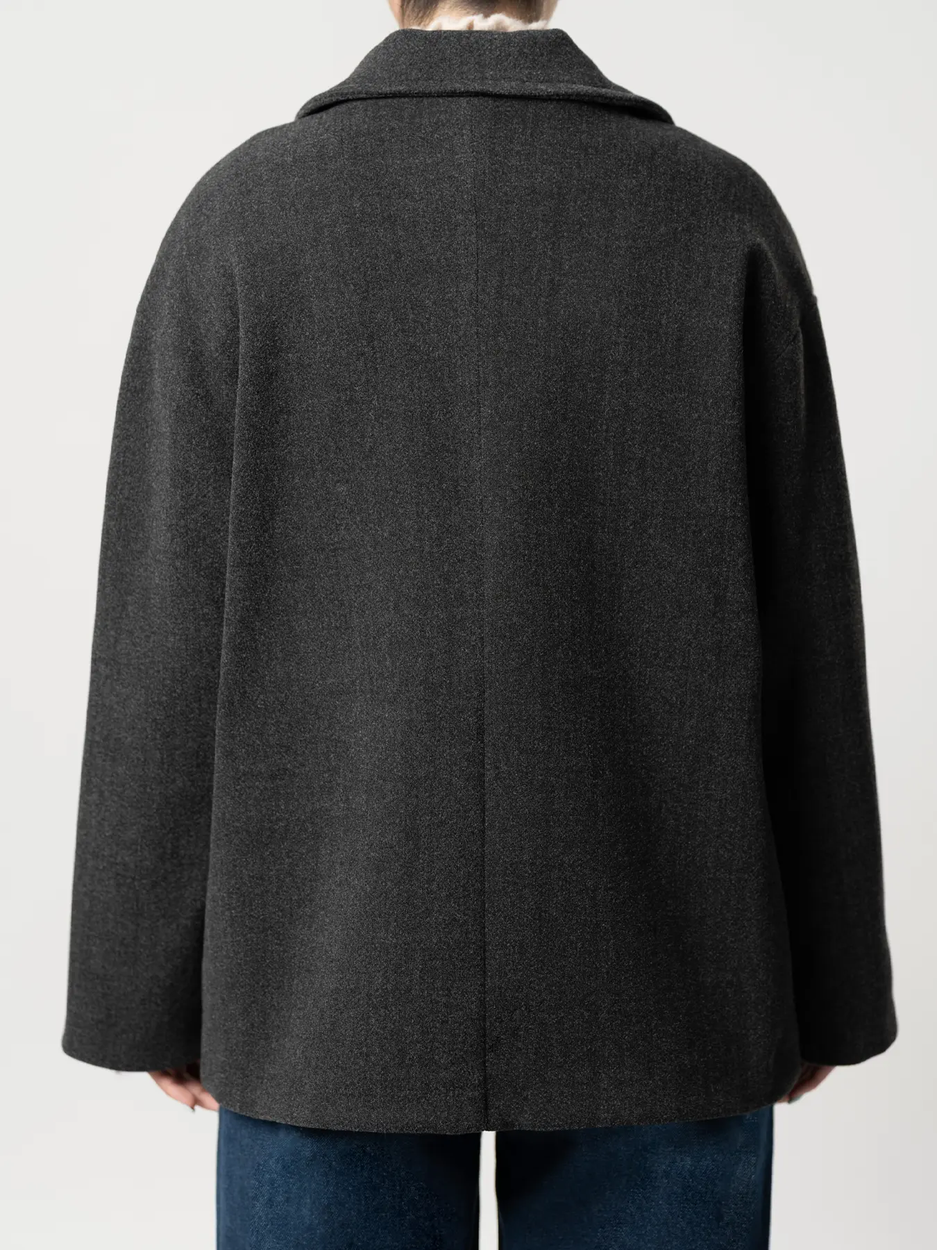 پالتو کوتاه یقه انگلیسی مشکی