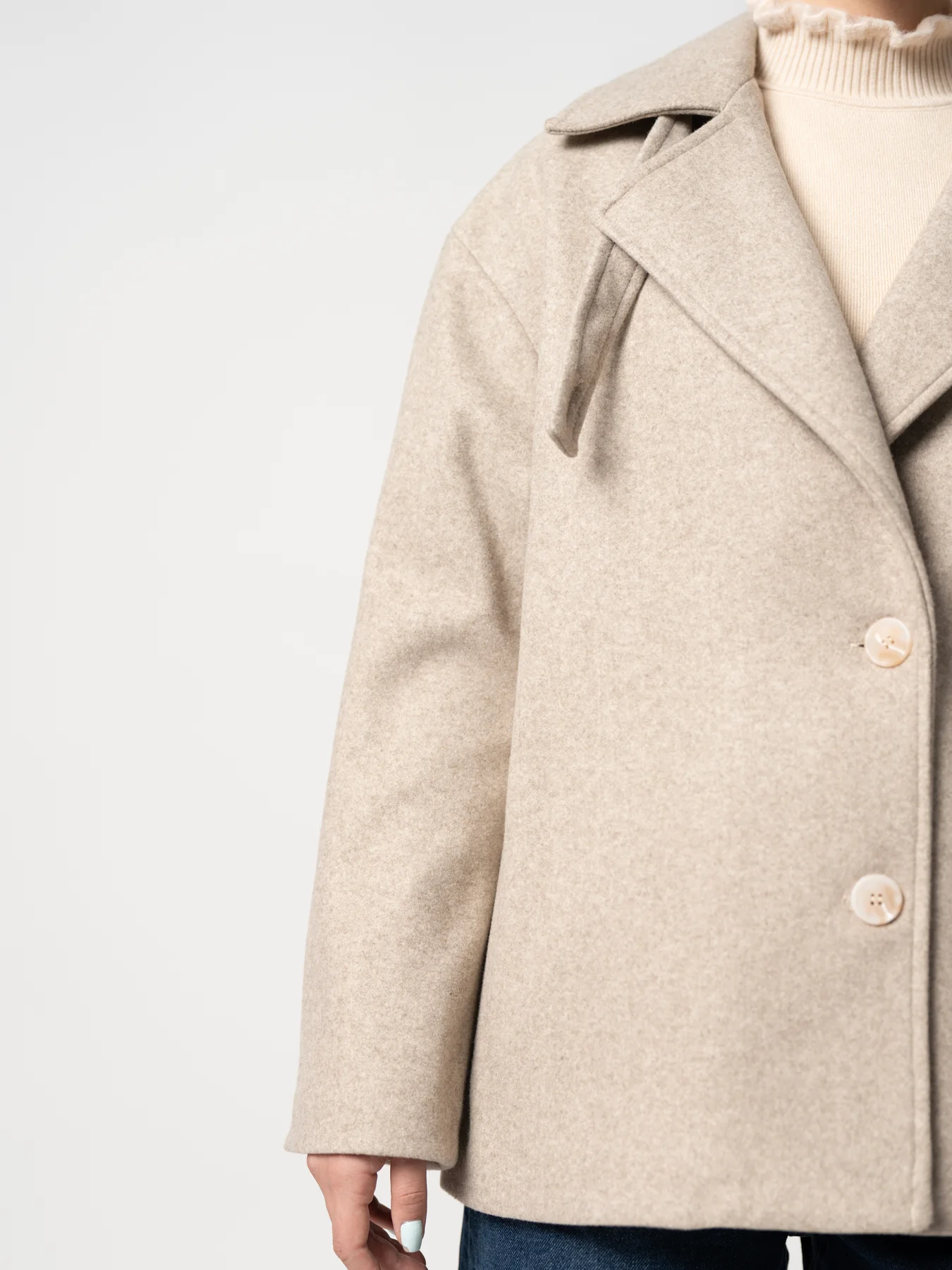 پالتو کوتاه یقه انگلیسی کرم 93