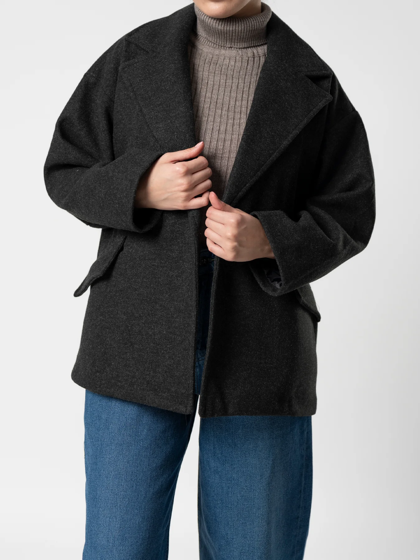 پالتو کوتاه پشمی مشکی 38