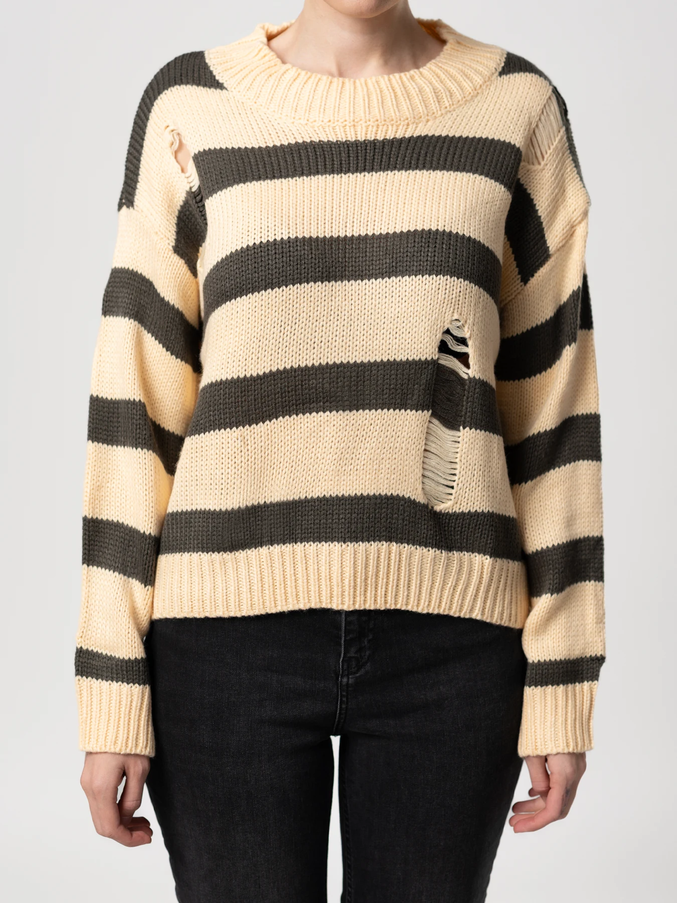 پلیور بافت کرم زیتونی زاپ دار 16